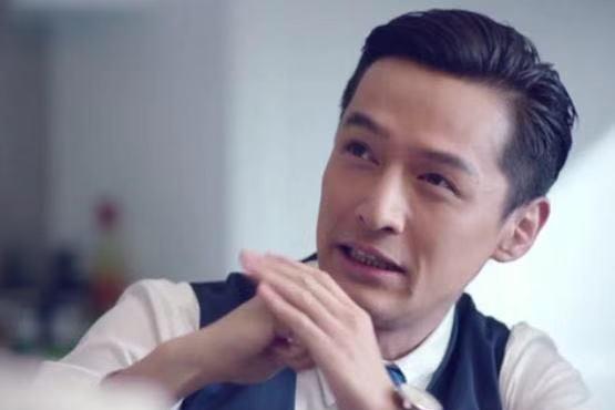 演艺圈最"主动"女星,拍吻戏把胡歌亲到吐,把张嘉译吻到嘴麻
