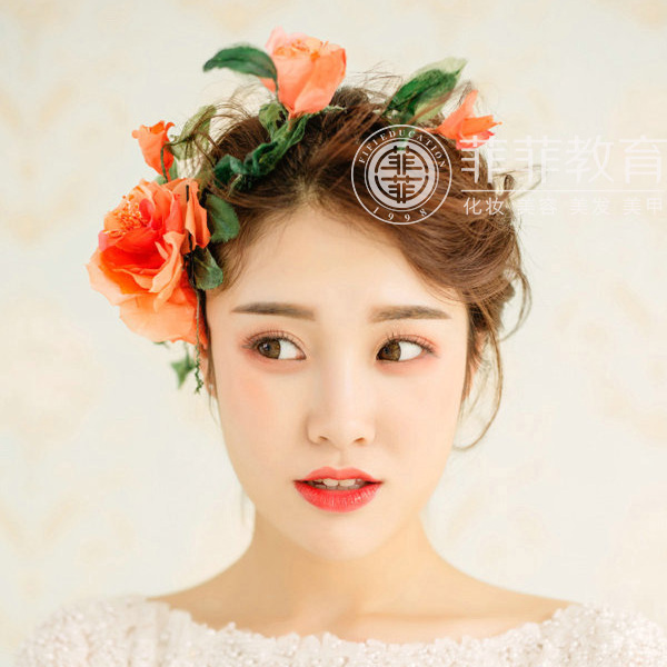      菲菲美妆教育