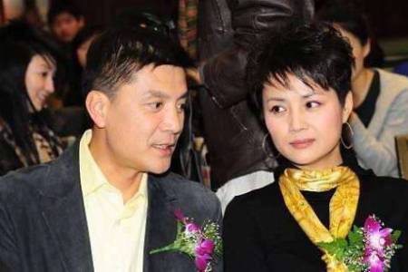 茹萍和刘之冰重组的幸福家庭