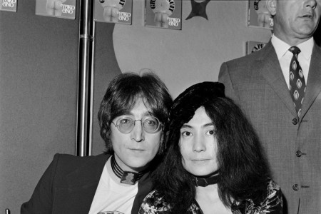 约翰·列侬小野洋子旷世奇恋:穿越灵魂的自由追逐