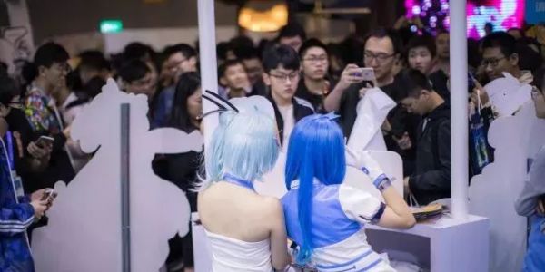 ?英雄归来 这是一份来自“电竞之都”的召唤