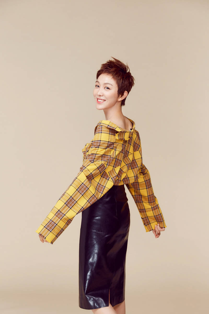 姜妍:好身材不是一天两天就能练成的,有颜有貌更有料