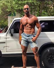 刚果黑人男模Green Joel，美国人对男性美的新定义-搜狐大视野-搜狐新闻