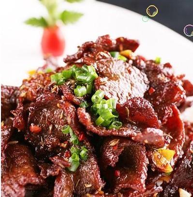 湘菜菜谱牛肉的做法四:孜然风干牛肉