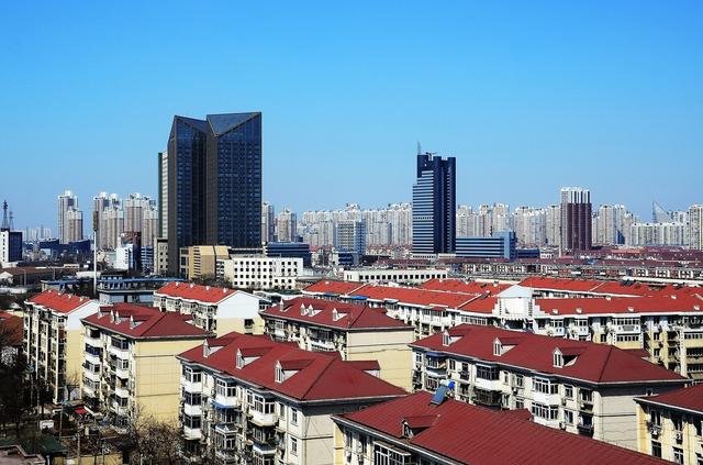 中国GDP过万亿的市辖区_中gdp 数据观市 674 中国GDP首次突破90万亿(3)