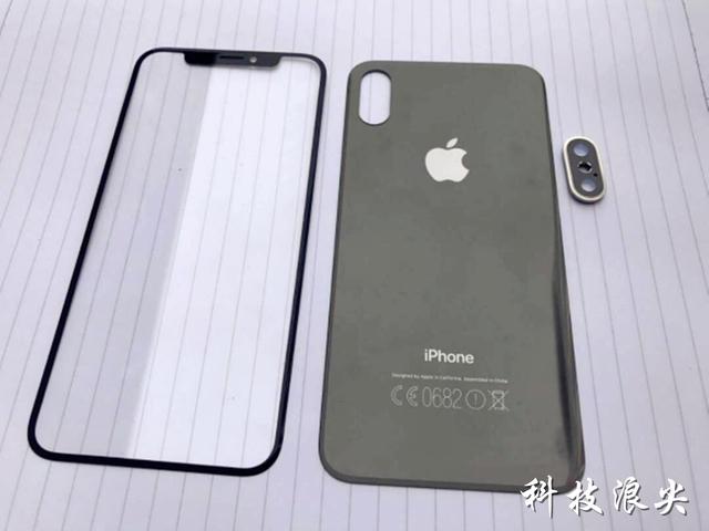 备受期待的苹果十周年版本——革命性升级的iphone 8的前面板和后盖的