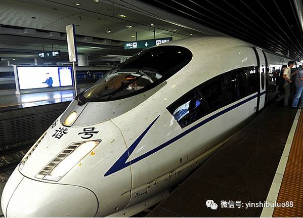 印度人第一次坐中国高铁,回国高叫:媒体欺骗我