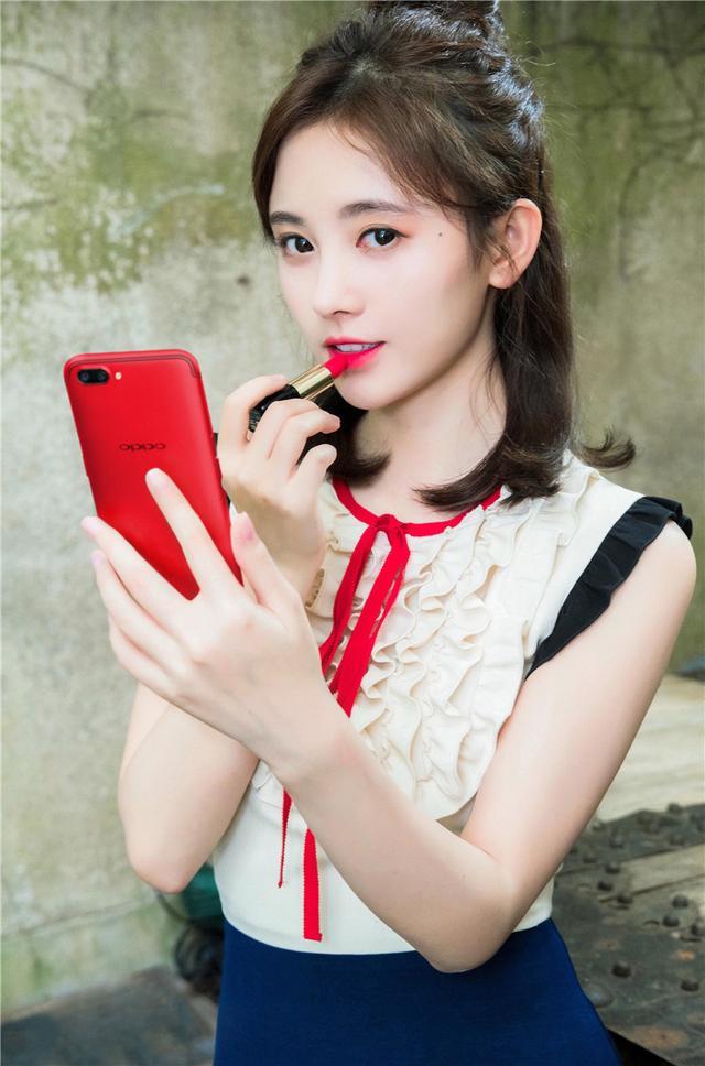 oppo r11销售火爆,美女明星欧阳娜娜也来助阵