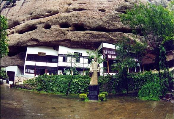 浙江旅游:奉清官为神灵的古建筑-永康方岩胡公祠