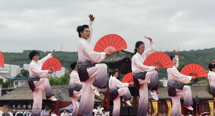 旅游节的重要体育赛事活动"问道伏羲"羲皇故里伏羲太极拳大型展演