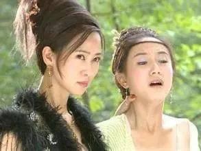 2007年1月,翁虹与专业健身管理师刘冠廷结婚,并于同年10月生下女儿