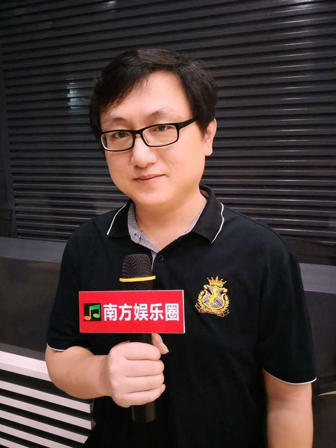 专访:刘晓龙坚持自己的音乐等来属于他的时代