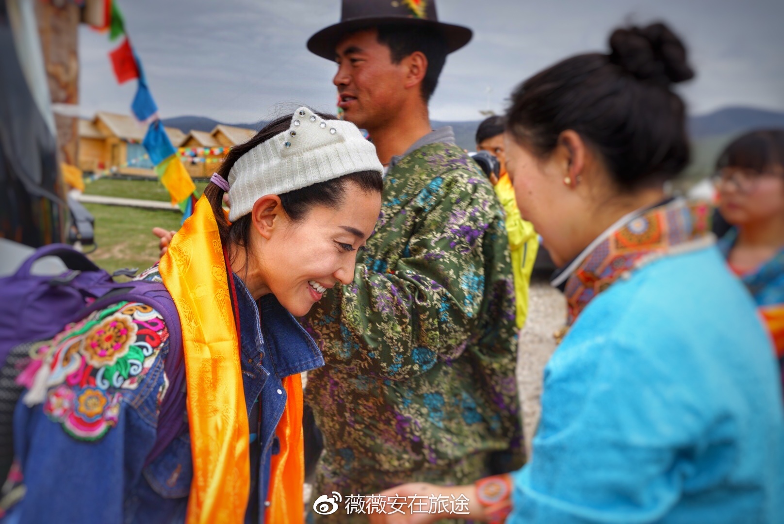 摄影/哈先生旅行 献哈达是众所周知藏族人民的传统习惯,世世代代人们