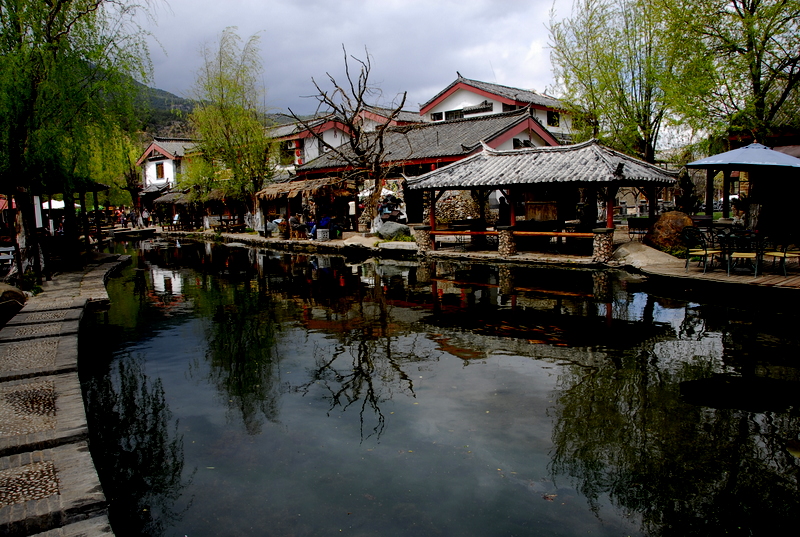 束河古镇三圣宫景点游玩攻略