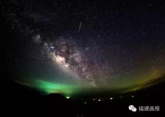 这些颜值爆表的星空, 藏着许多小时候的秘密!