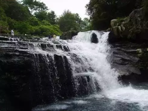 灵川石盆