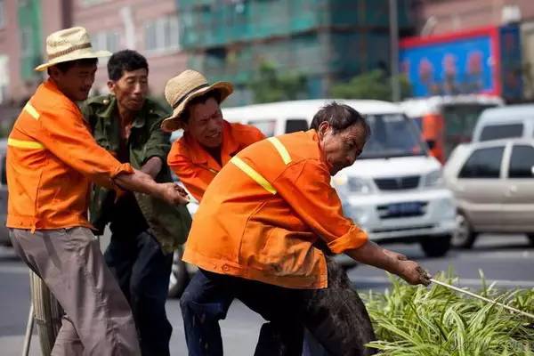 广东10大苦逼职业排行榜，看看你排第几！！