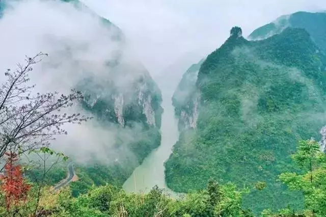 三里乡何家村多少人口_何家村遗宝