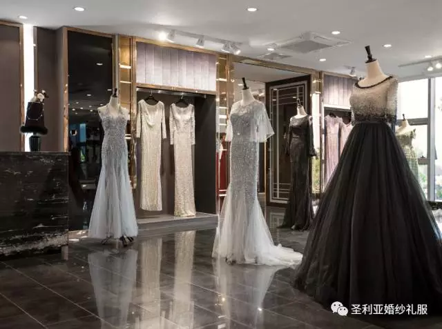 实体店租婚纱_动漫婚纱情侣头像