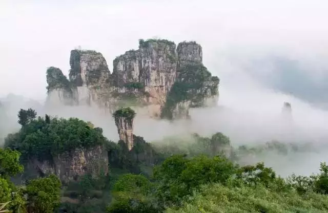 齐岳山人口_齐岳山图片