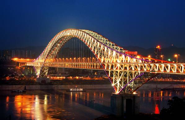 的苏家坝大桥 是全国城市最高的匝道桥, 用于连接菜园坝大桥与海铜路