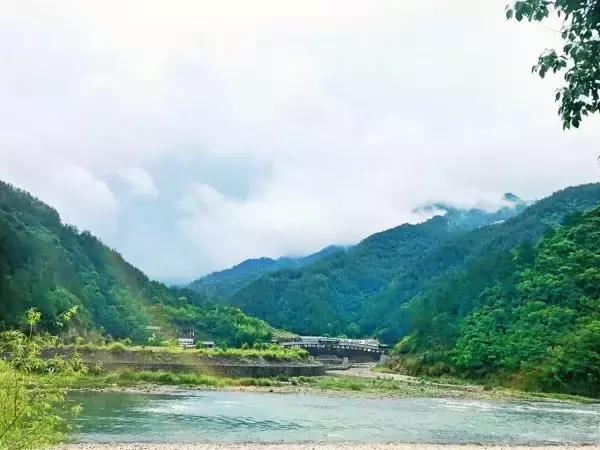 大山乡人口_大山乡大山中学图片