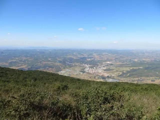 8月12日昆明十峰之石林老圭山一日攀登 捡菌子