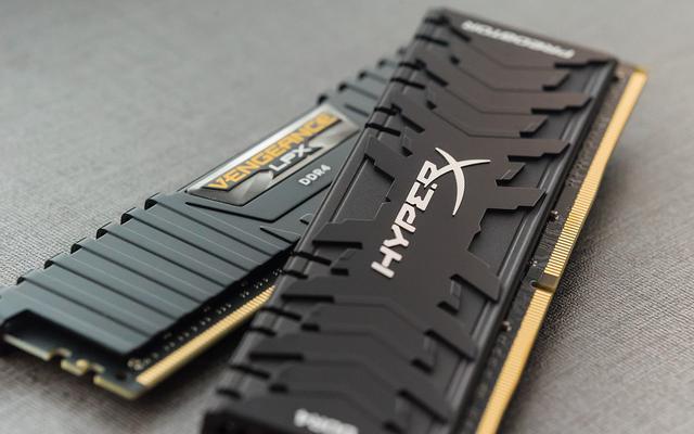 就只爱高频条 入手金士顿hyperx predator内存