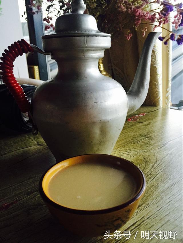 藏族喜欢的酥油茶