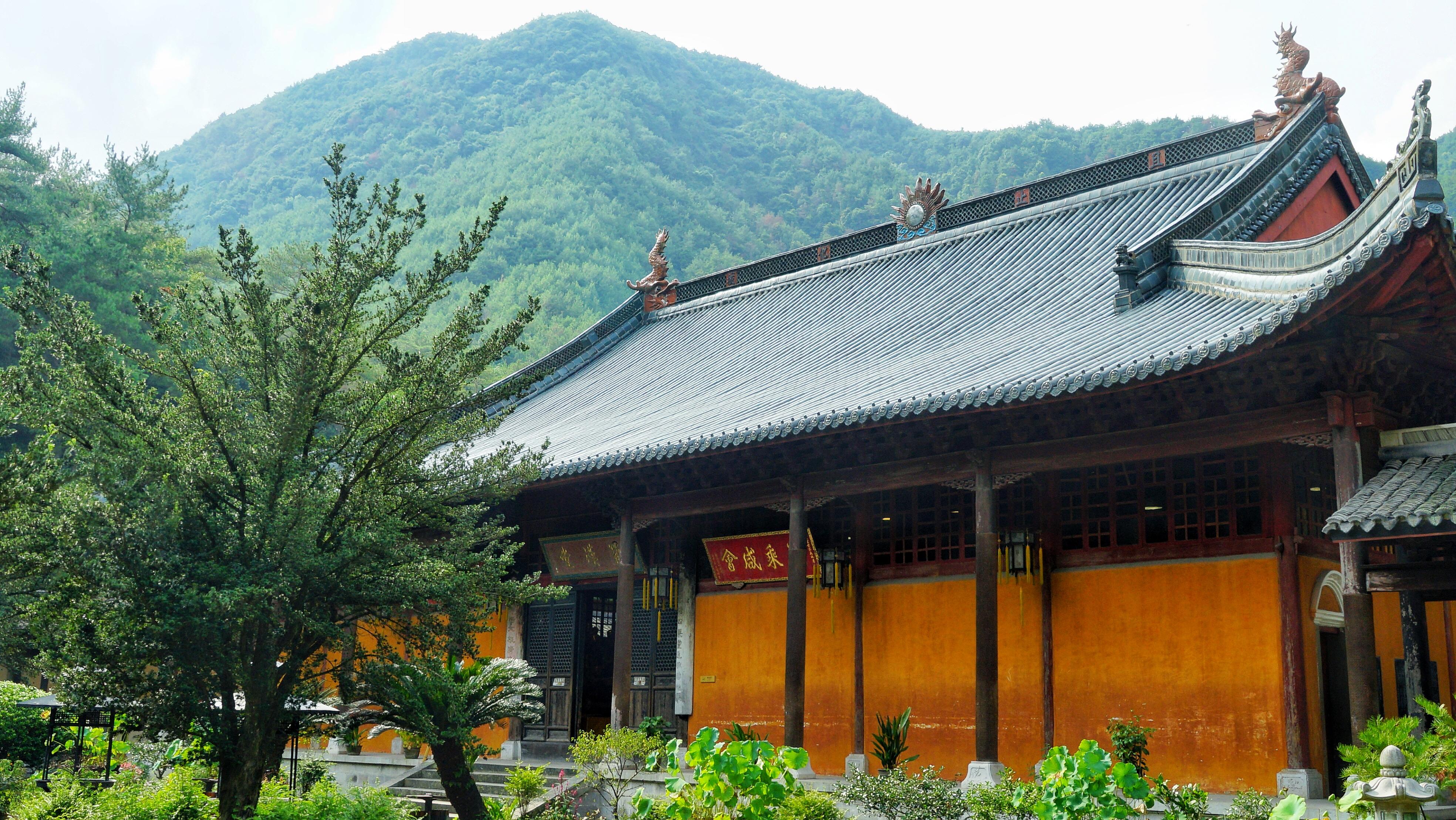 佛教宗派天台宗的发源地,日本天台宗派尊其为祖庭