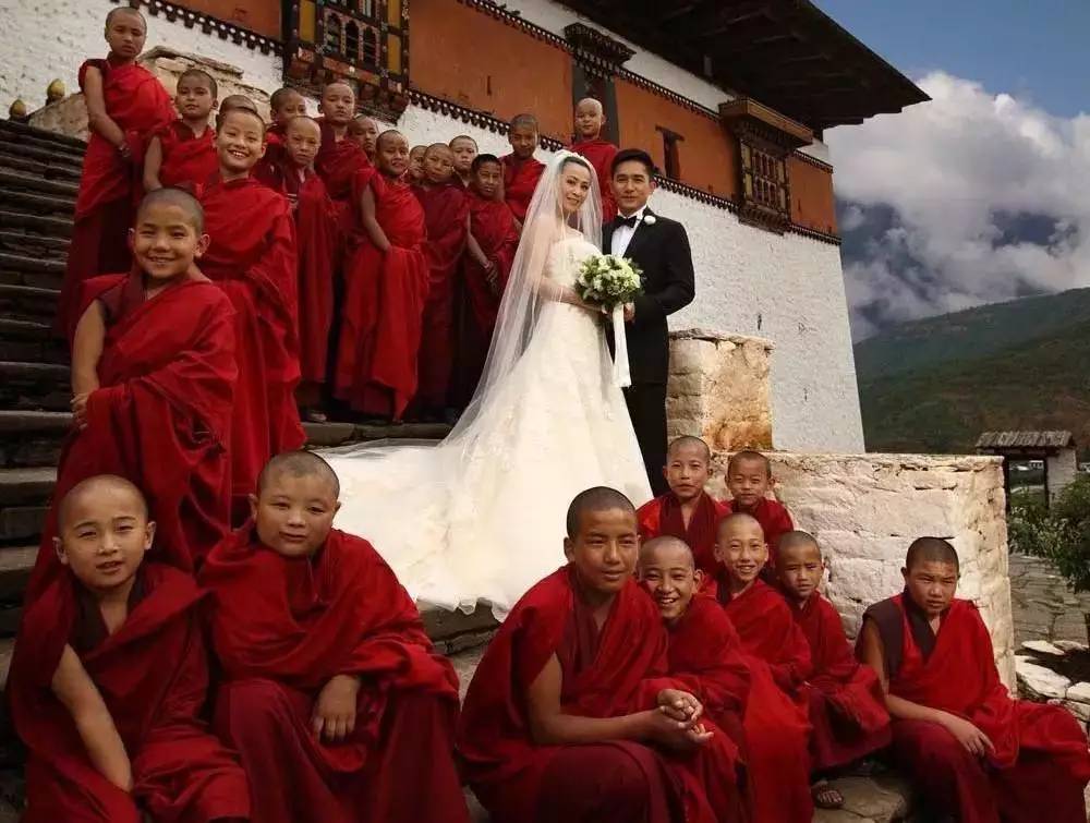 附近有一个弹丸小国,人口不过70万,面积不足4万平方公里,这就是不丹