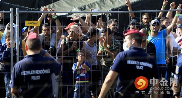 西班牙接收难民或超过希腊 抵达者翻三番