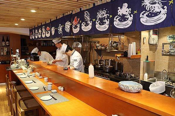 开一家日式料理店,经营妥当1年内可收回投资成本