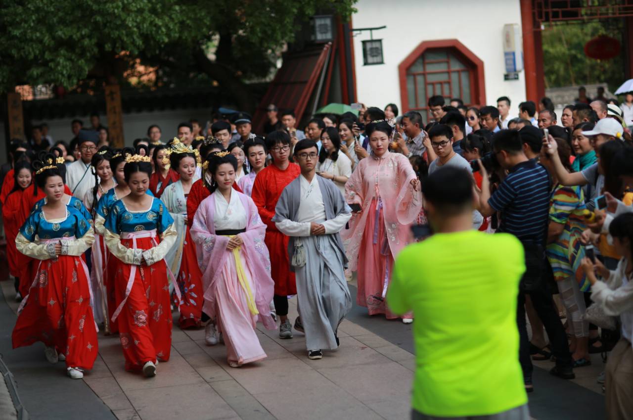 市集爆料3终于可以穿汉服了守望首个七夕祭