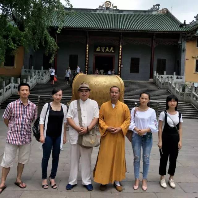 图文记事哲思启迪心灵净化丹霞书画院院长骆阳叶率团到南华寺采风侧记