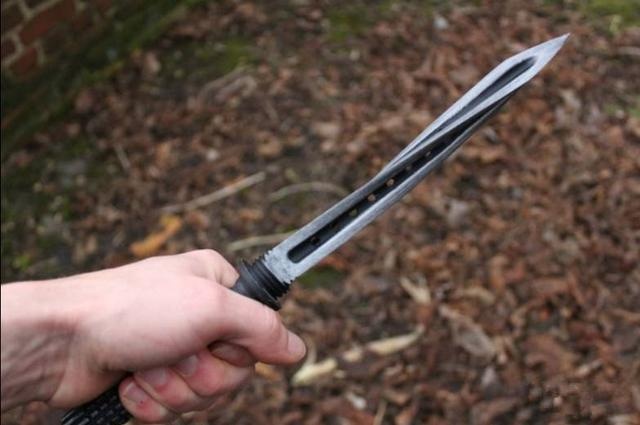 杀伤力强劲的致命利刃——特种部队使用的三棱刺刀