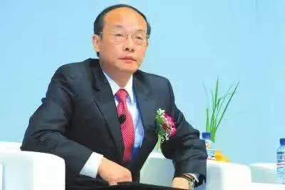 汉鼎集团董事长_雄鼎集团董事长照片(2)