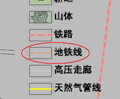 上图中有一左一右2条橙色的虚线,根据图例是地铁线.