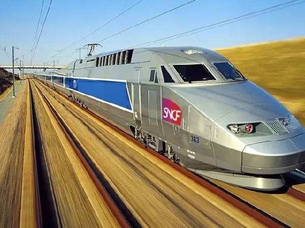 法国高铁 这全球最快的高速列车之一,让您体验速度带来的快感同时增加