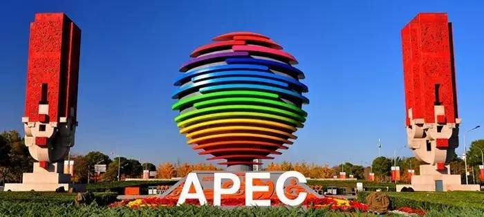 apec蓝指2014年11月12日9:00中国环境监测总站检测北京水立方附近天空