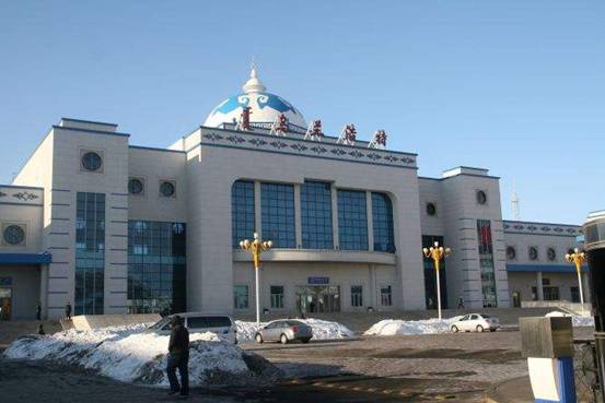内蒙古自治区东部的科尔沁草原腹地,作为兴安盟的行政中心,也是内蒙古