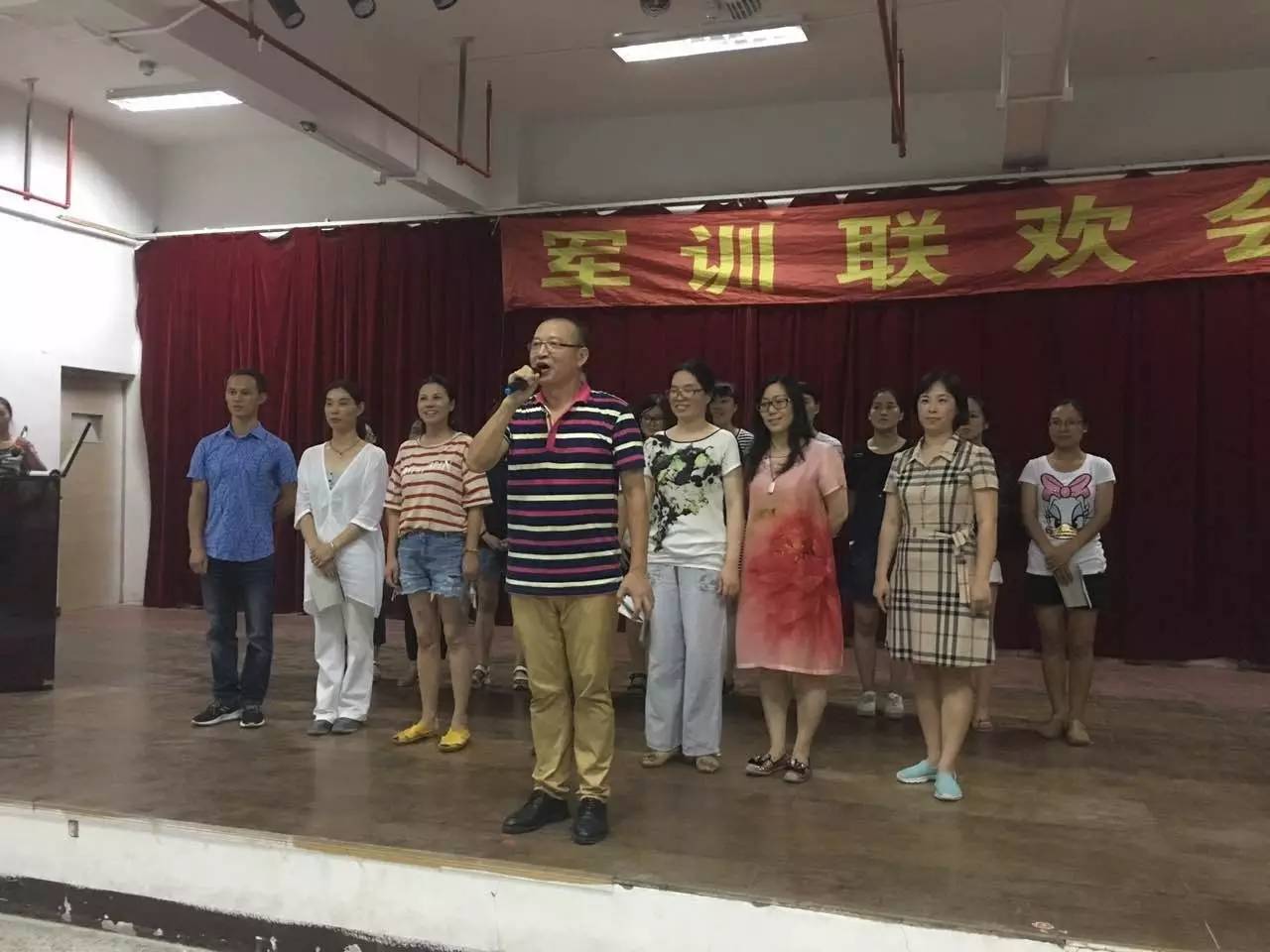 第236期七宝实验中学军训系列报道二诗朗诵汇演