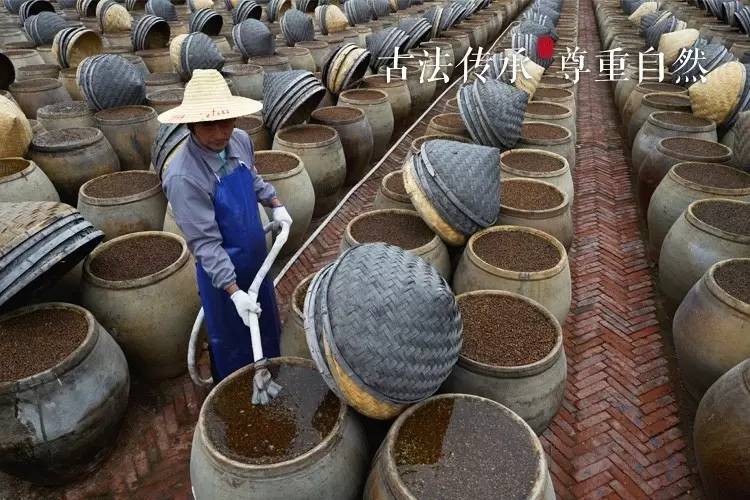 职人故事古龙天成守护好那一缸缸古法酿制的酱油