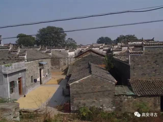 在《高安地名志》中,筠阳新沙贾家的立村祖也没有记载,只是说该村始祖