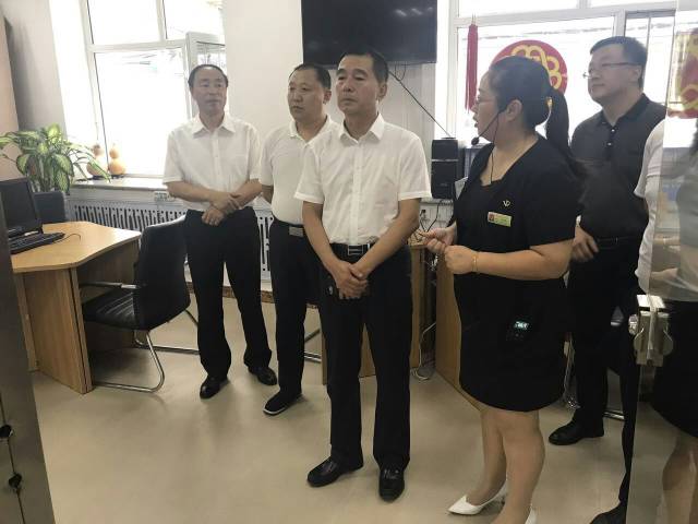 吉林省委组织部副部长于洪岩到绿园区调研指导全省城市基层党建现场会