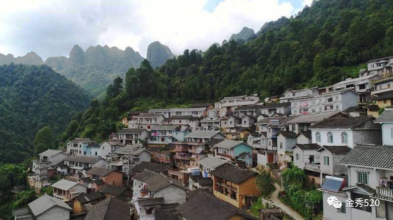 遇见金秀六巷门头穿越300年前的花蓝瑶古村落