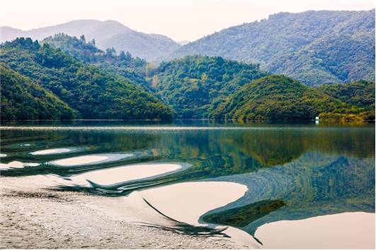 襄阳三道河水镜湖国家水利风景区