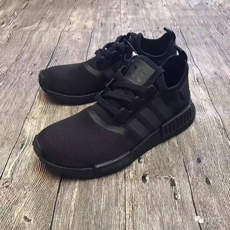 adidas阿迪三叶草 nmd 黑武士 跑鞋 潮流鞋 .