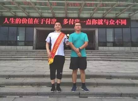 鞍山一中牛人力压全国600多名学霸,勇夺全国国学大赛总冠军!