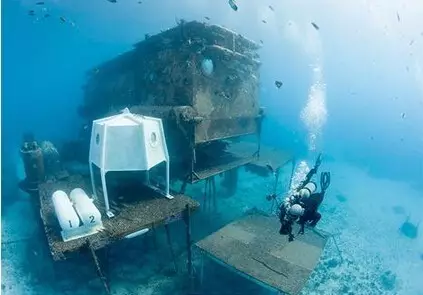 发现海底的美全球七大水下奇景建筑